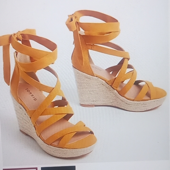 torrid Shoes - Torrid Yellow Strappy Wedges 6W